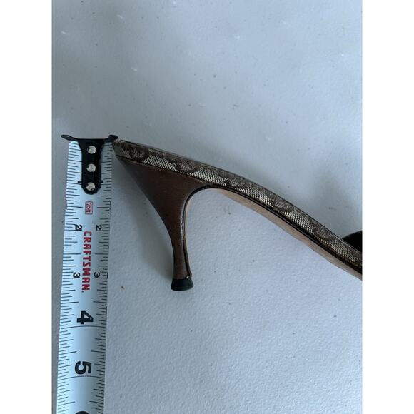 Gucci Marmont Monogram Kitten Heels Slides Logo GG Canvas Slide 9.5B Old Money - Picture 9 of 10